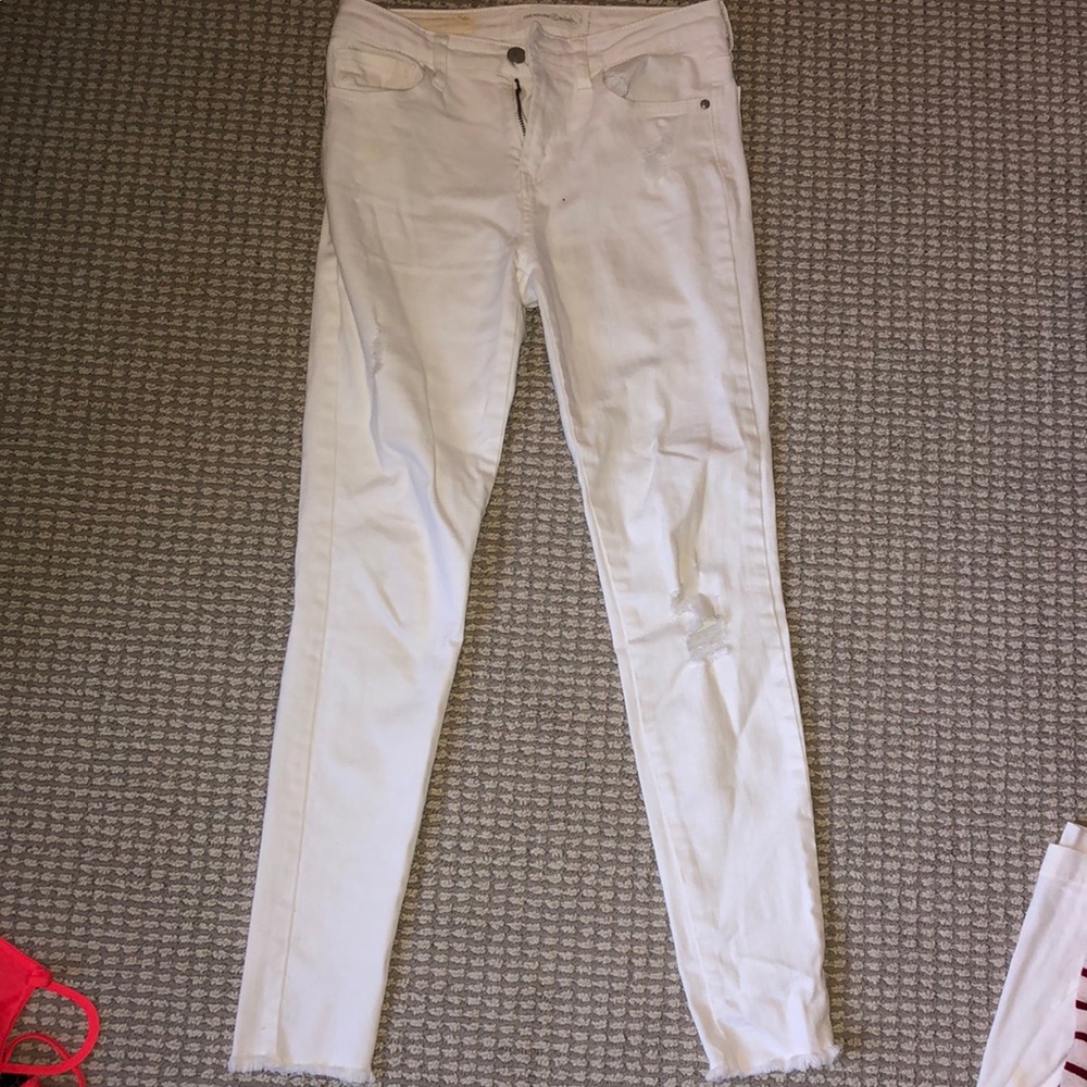 Girls ripped white jeans
